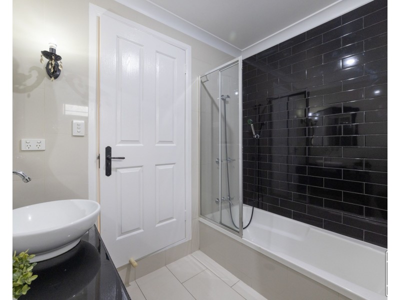 65 Cedar Street, Greenslopes QLD 4120