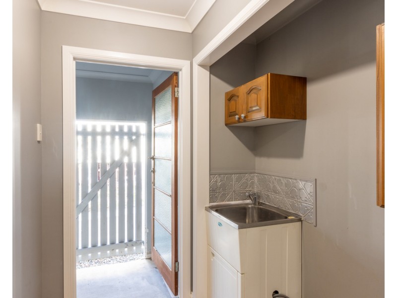 65 Cedar Street, Greenslopes QLD 4120