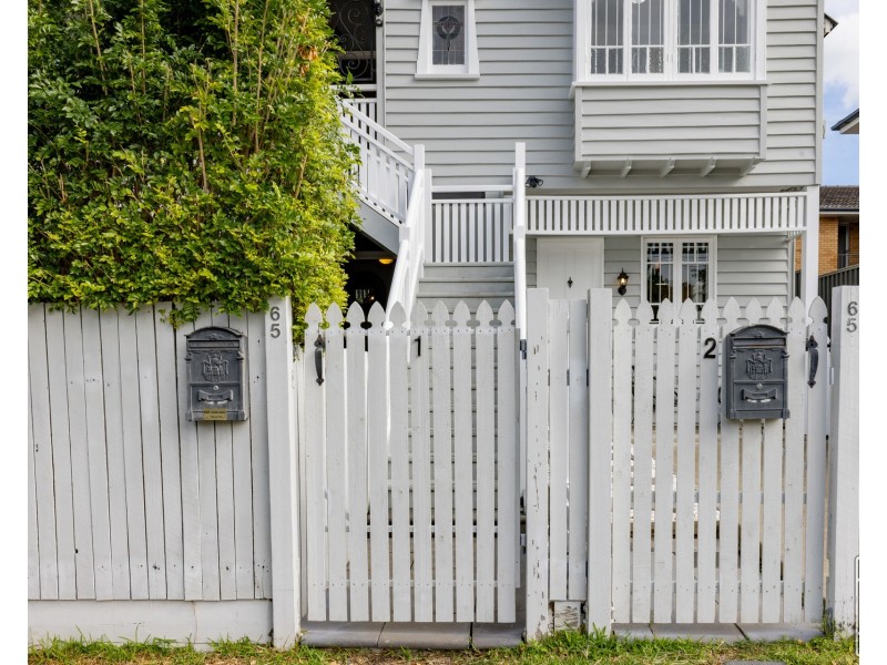 65 Cedar Street, Greenslopes QLD 4120