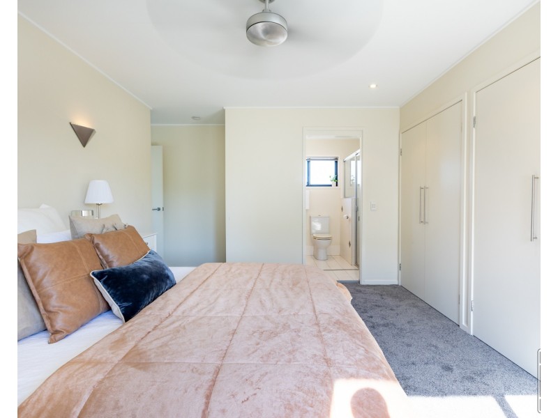 7 Summit Terrace, Forest Lake QLD 4078