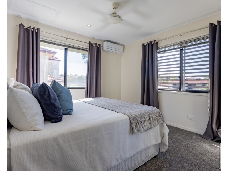 7 Summit Terrace, Forest Lake QLD 4078