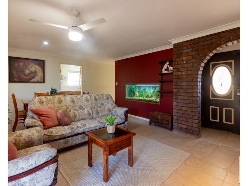 7 Magnolia Street, Daisy Hill QLD 4127