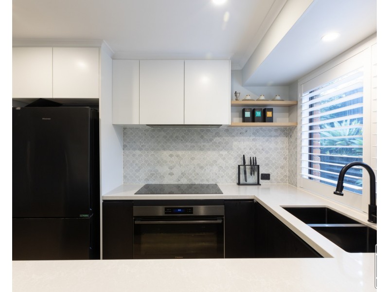 37 Bundoora Drive, Karana Downs QLD 4306