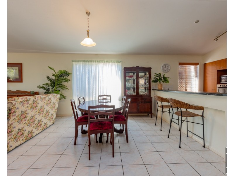 54 The Esplanade, Forest Lake QLD 4078