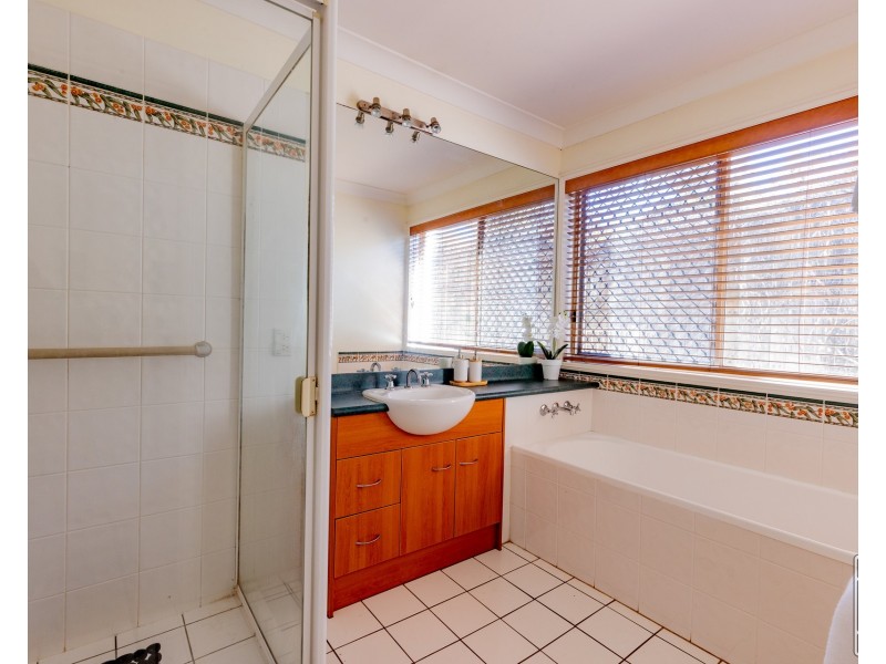 54 The Esplanade, Forest Lake QLD 4078