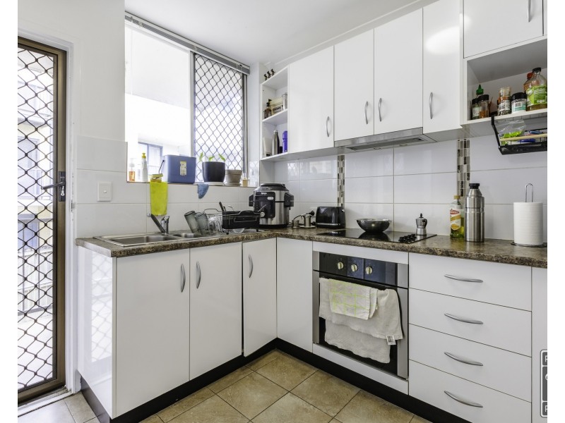 1/214 Pickering Street, Enoggera QLD 4051