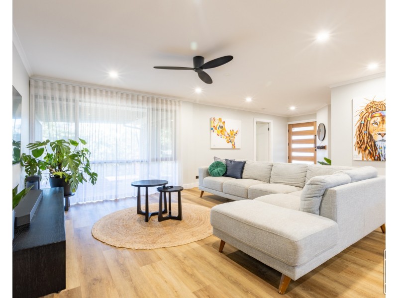 37 Bundoora Drive, Karana Downs QLD 4306