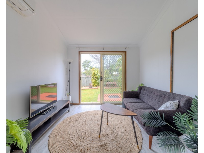 303 Preston Road, Wynnum West QLD 4178