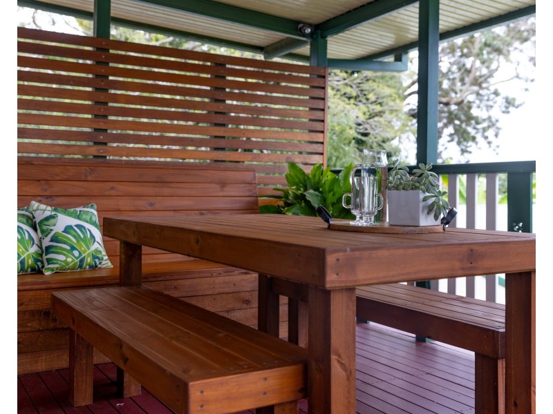 303 Preston Road, Wynnum West QLD 4178