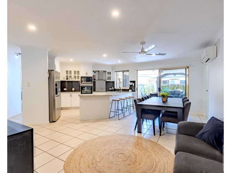 12 Panorama Street, Richlands QLD 4077