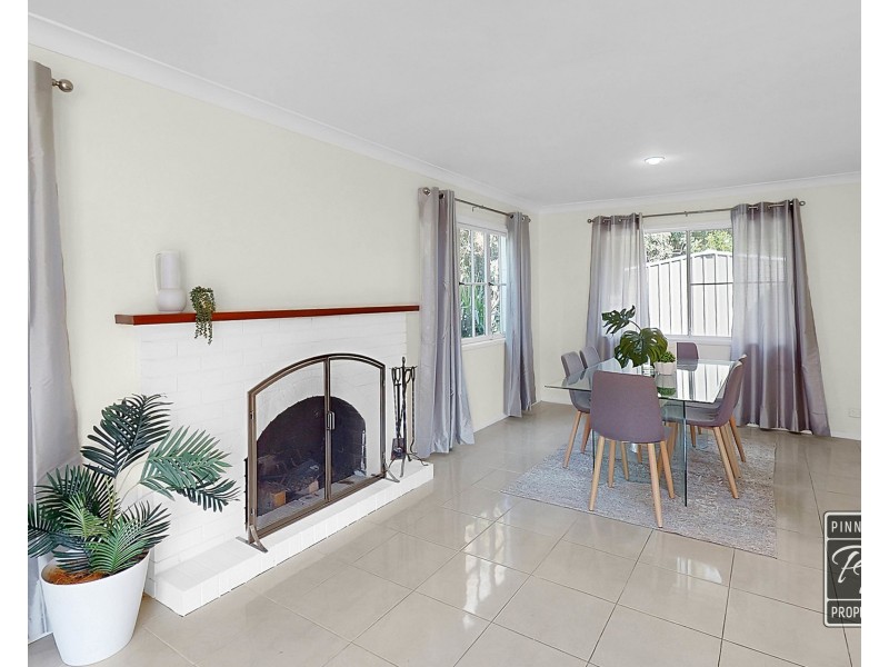 85 Kilkivan Avenue, Kenmore QLD 4069