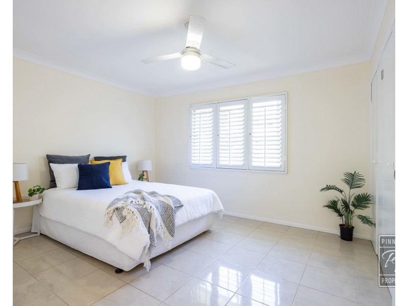 85 Kilkivan Avenue, Kenmore QLD 4069