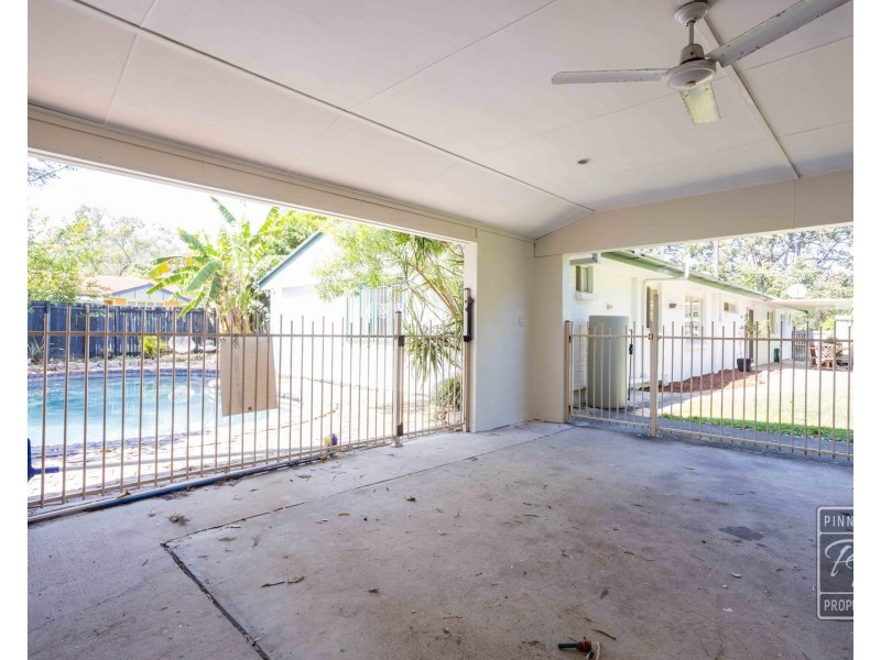 85 Kilkivan Avenue, Kenmore QLD 4069