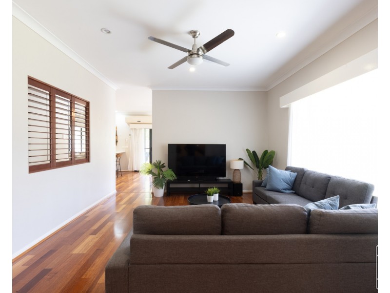10 Syntax Street, Sadliers Crossing QLD 4305