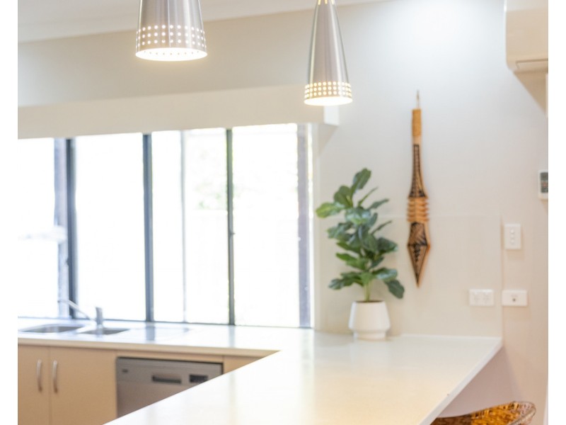10 Syntax Street, Sadliers Crossing QLD 4305