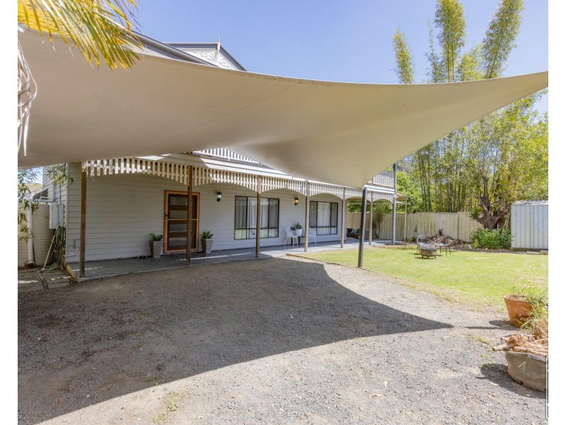 10 Syntax Street, Sadliers Crossing QLD 4305
