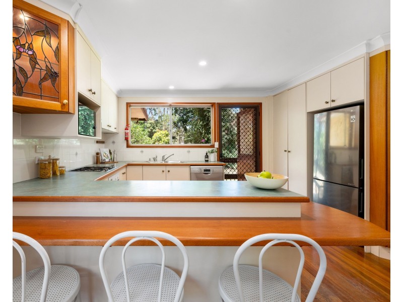 203 Rafting Ground Road, Kenmore Hills QLD 4069