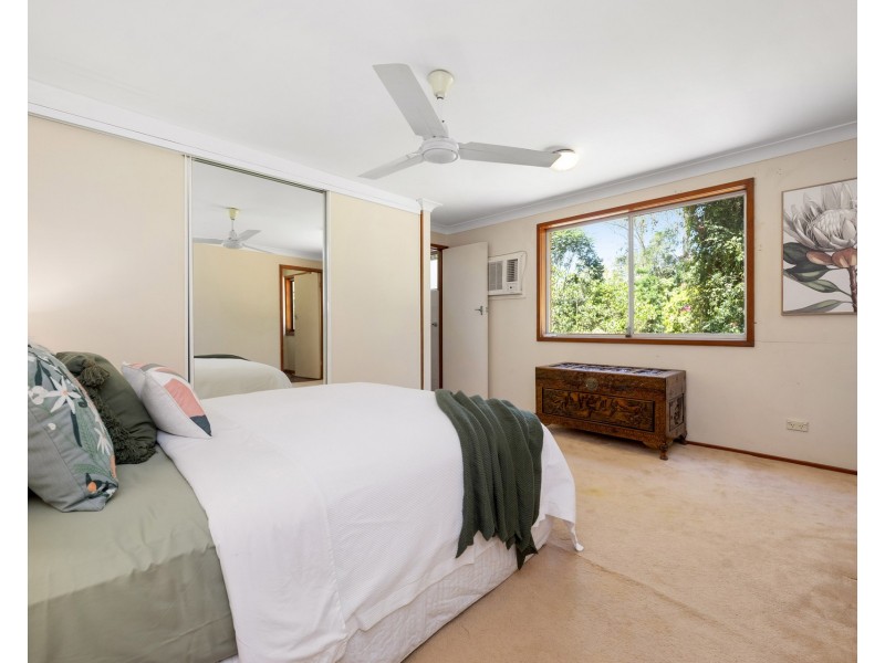 203 Rafting Ground Road, Kenmore Hills QLD 4069