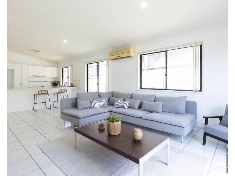 31 Storr Circuit, Goodna QLD 4300