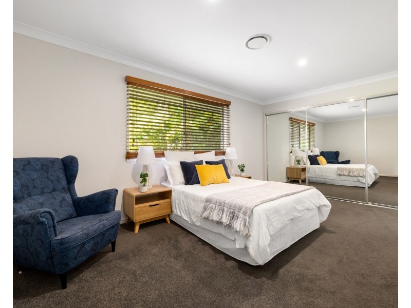 40 Ruthven Street, Corinda QLD 4075