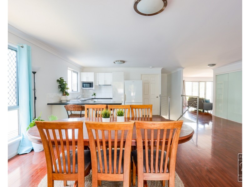 16 Heathwood Place, Collingwood Park QLD 4301