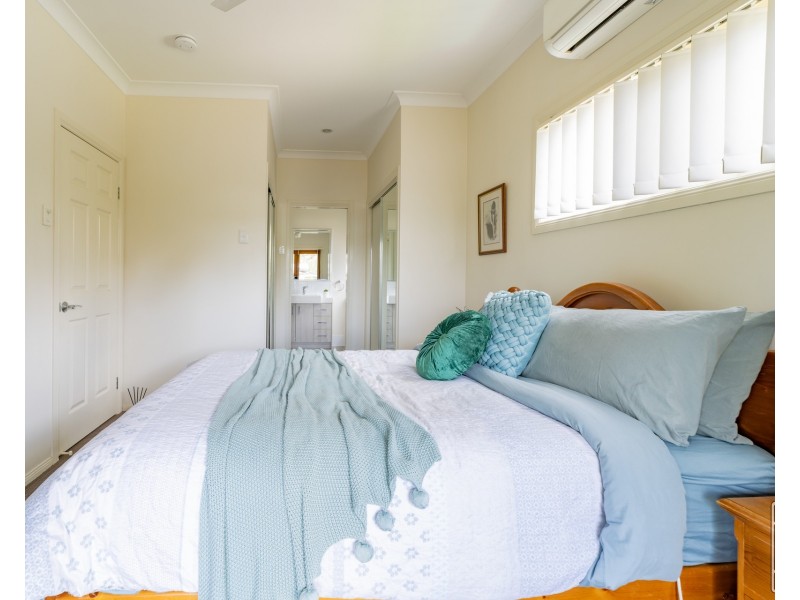 32 Honeypot Avenue, Springfield Lakes QLD 4300