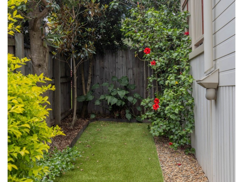 32 Honeypot Avenue, Springfield Lakes QLD 4300