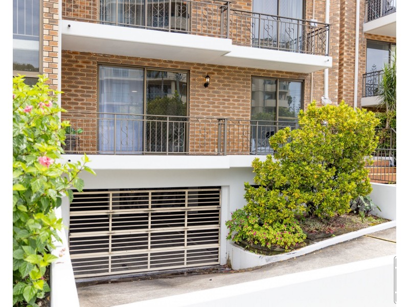 6/490 Marine Parade, Biggera Waters QLD 4216