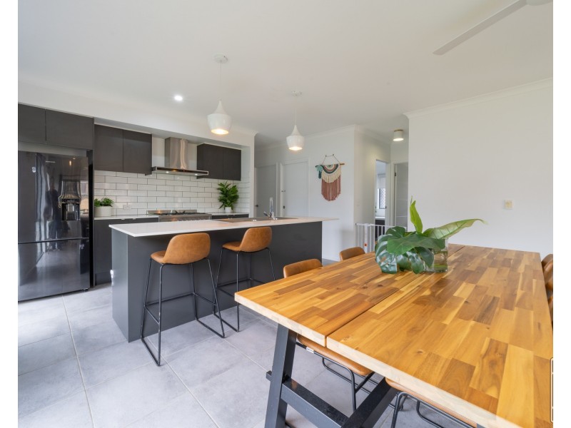 18 Riva Drive, Joyner QLD 4500