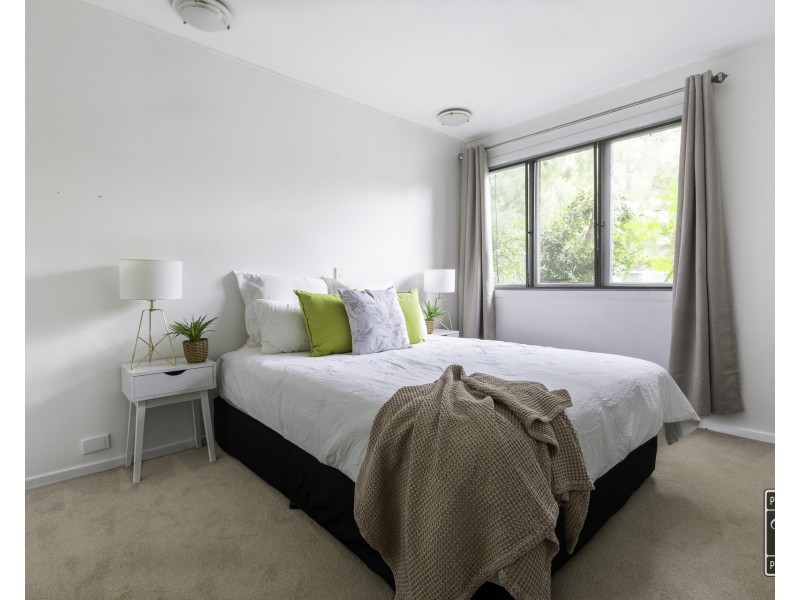 101 Kilkivan Avenue, Kenmore QLD 4069