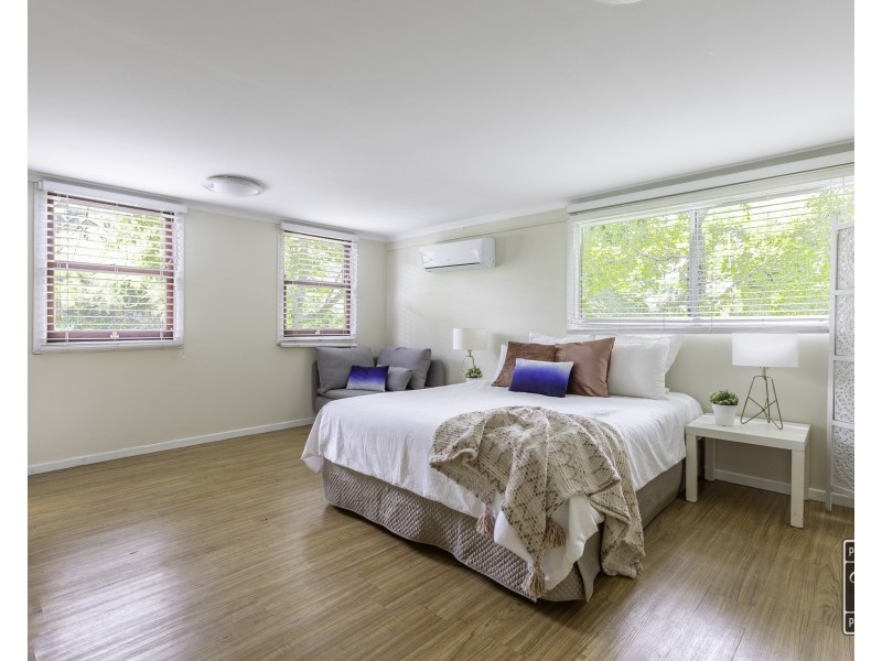 101 Kilkivan Avenue, Kenmore QLD 4069