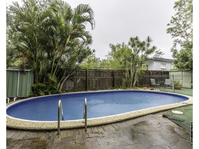 101 Kilkivan Avenue, Kenmore QLD 4069