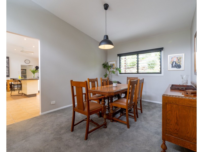 18 Werona Court, Karana Downs QLD 4306