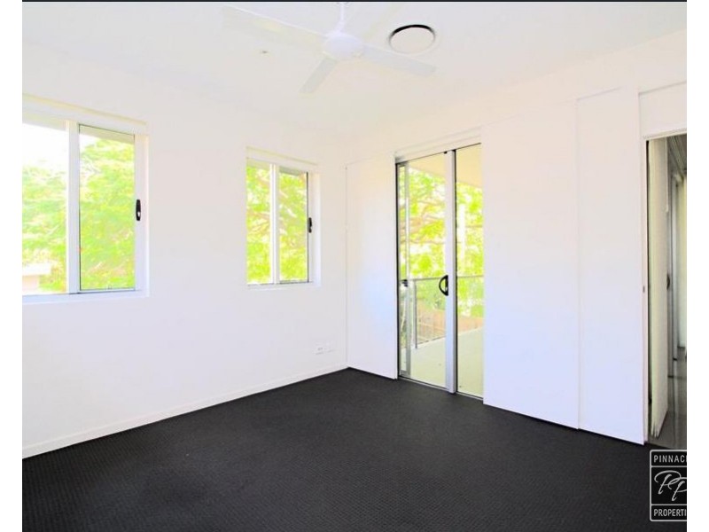 7/15 Kennington Road, Camp Hill QLD 4152