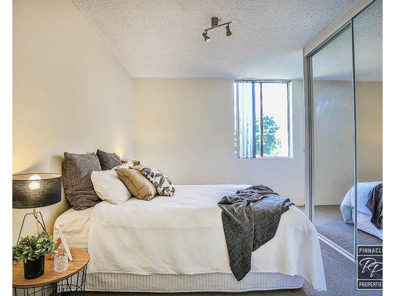 8/415 Esplanade, Manly QLD 4179