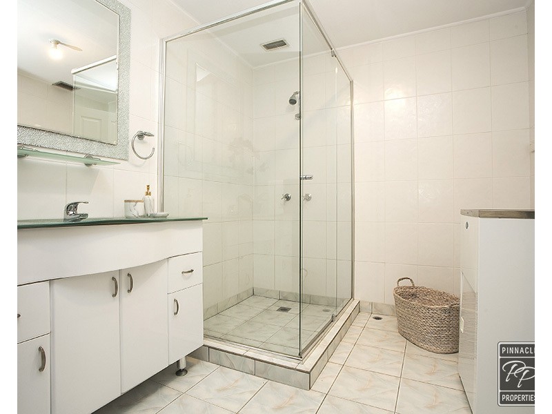 8/415 Esplanade, Manly QLD 4179