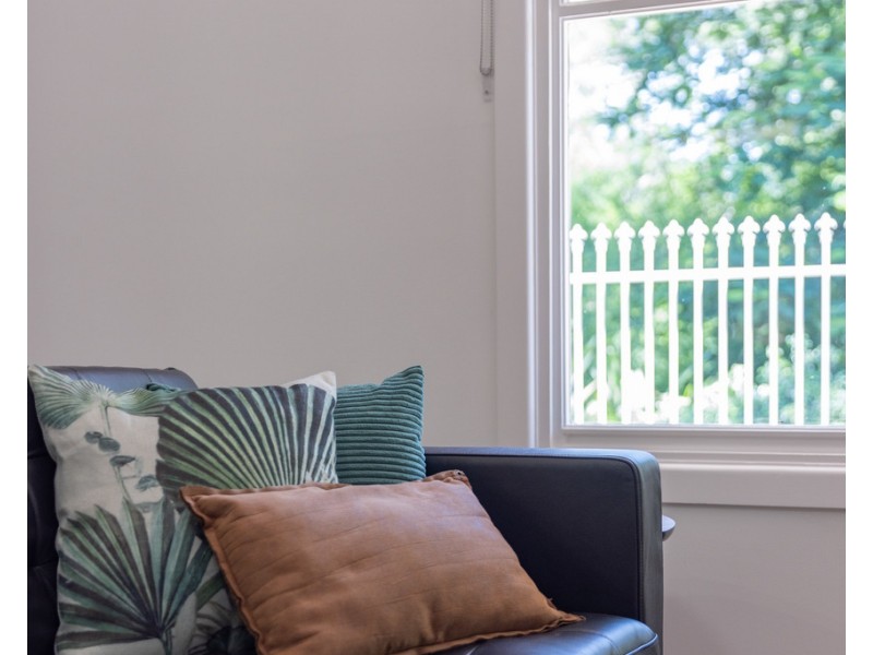 2 Lois Street, Kenmore QLD 4069