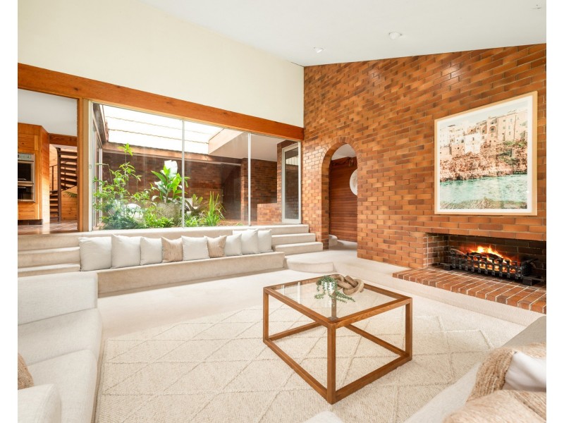 74 Kailua Street, Brookfield QLD 4069