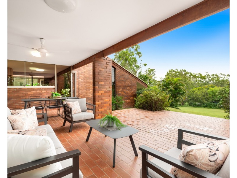 74 Kailua Street, Brookfield QLD 4069