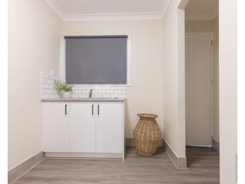 6 Fortrose Street, Kenmore QLD 4069