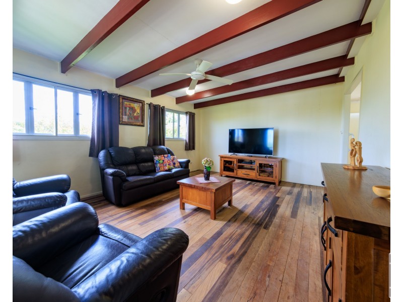 92 Kidgell Street, Stafford QLD 4053