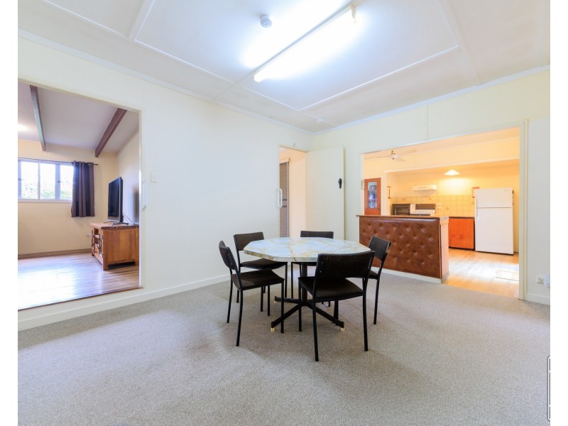 92 Kidgell Street, Stafford QLD 4053