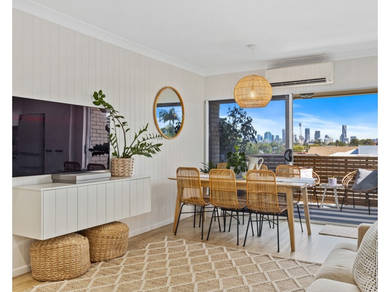 8/108 Cavendish Road, Coorparoo QLD 4151