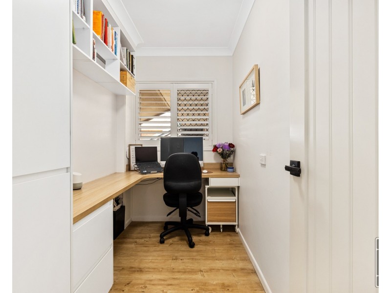 8/108 Cavendish Road, Coorparoo QLD 4151