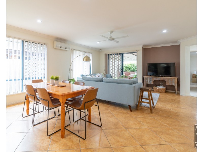 34 Toolara Circuit, Forest Lake QLD 4078