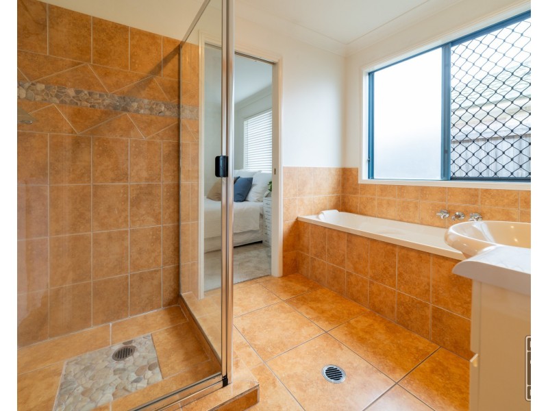 34 Toolara Circuit, Forest Lake QLD 4078