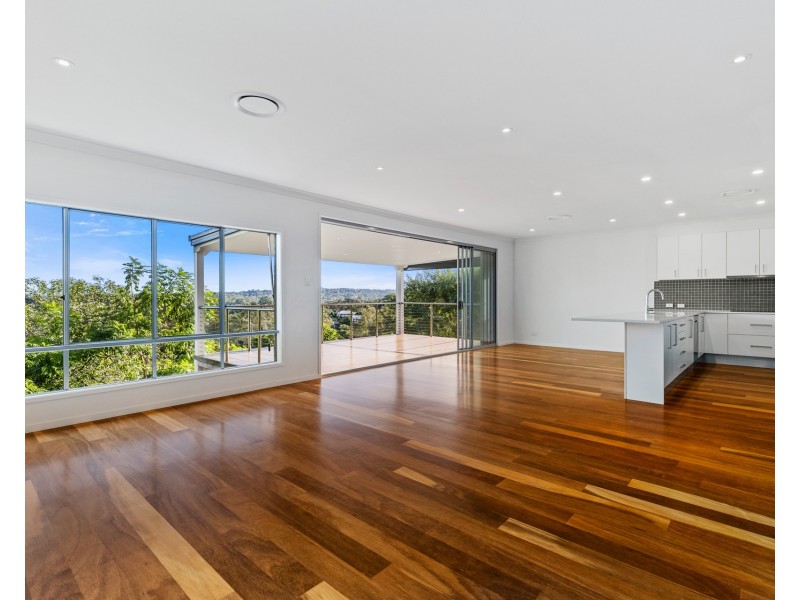 14 Advanx Street, Kenmore Hills QLD 4069