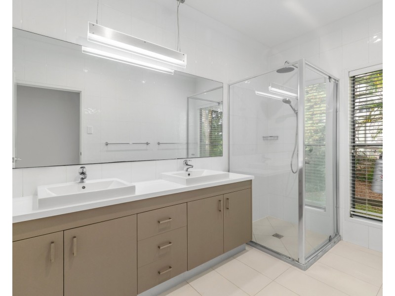 14 Advanx Street, Kenmore Hills QLD 4069