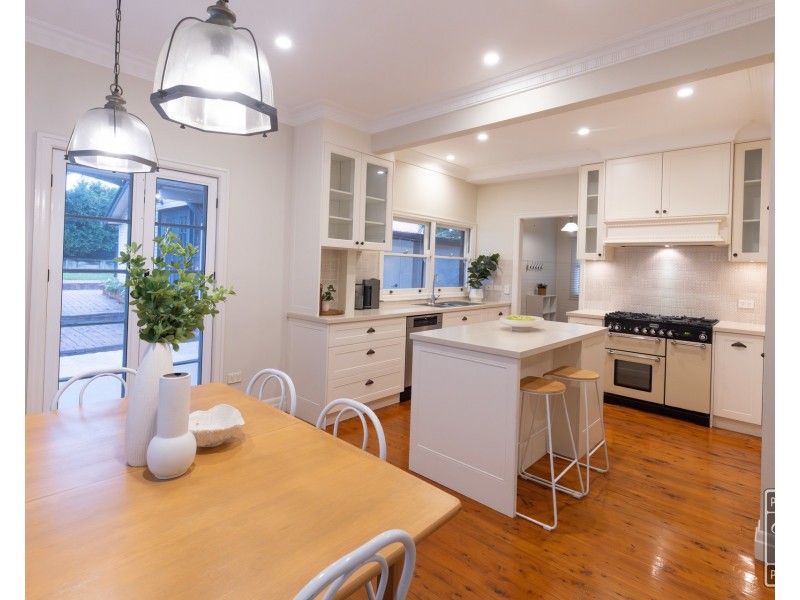 186 Rode Road, Wavell Heights QLD 4012