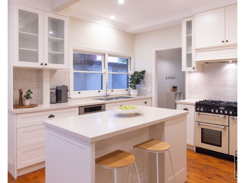 186 Rode Road, Wavell Heights QLD 4012